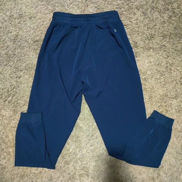 Maevn jogger scrub pants navy in size small - Picture 2 of 3